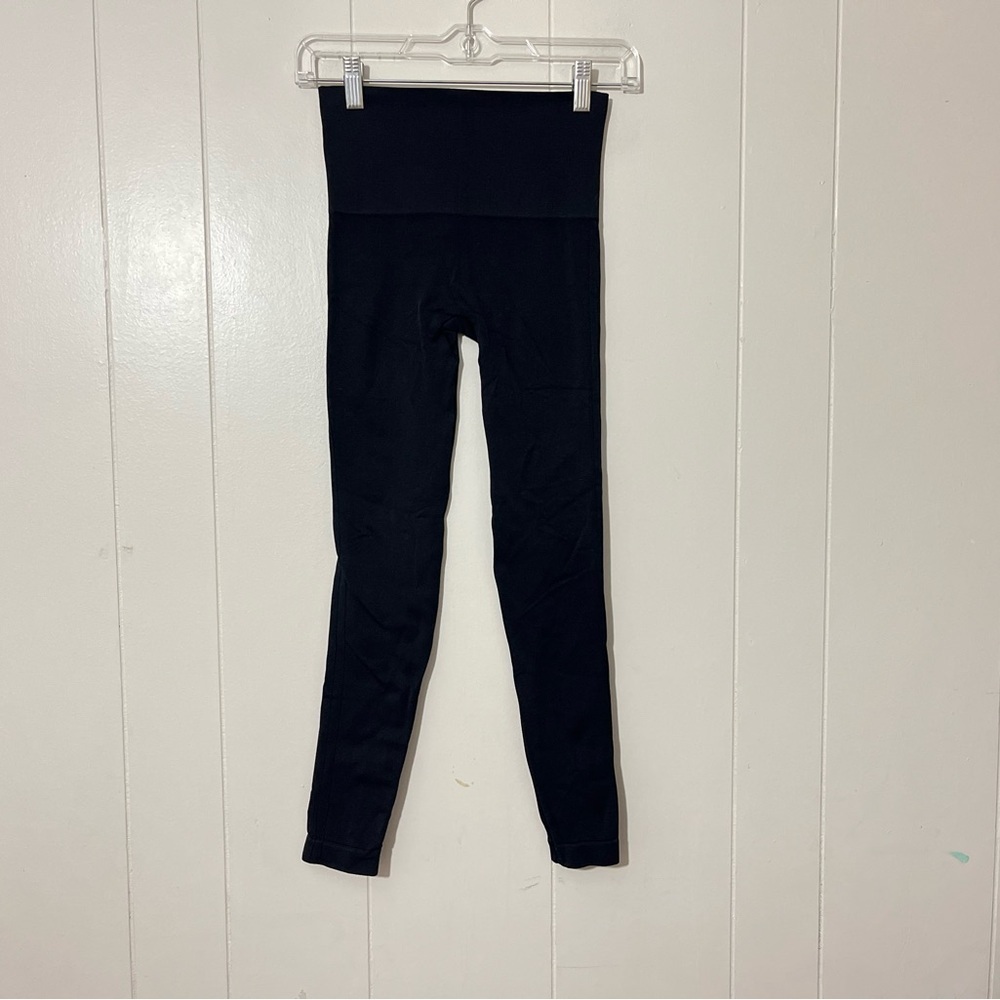 SPANX Women’s Black Leggings Mid Rise Seamless Size S/P